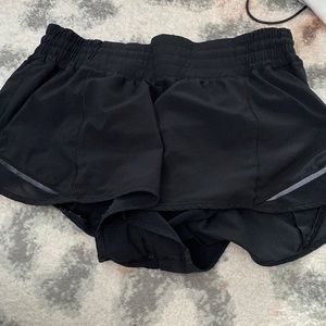 Lululemon hotty hot shorts